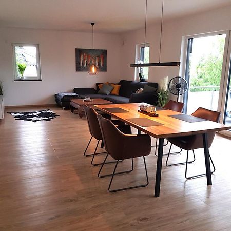 Traumhafter Ausblick, Modern Mit Komfort Und Stil Hardert Buitenkant foto