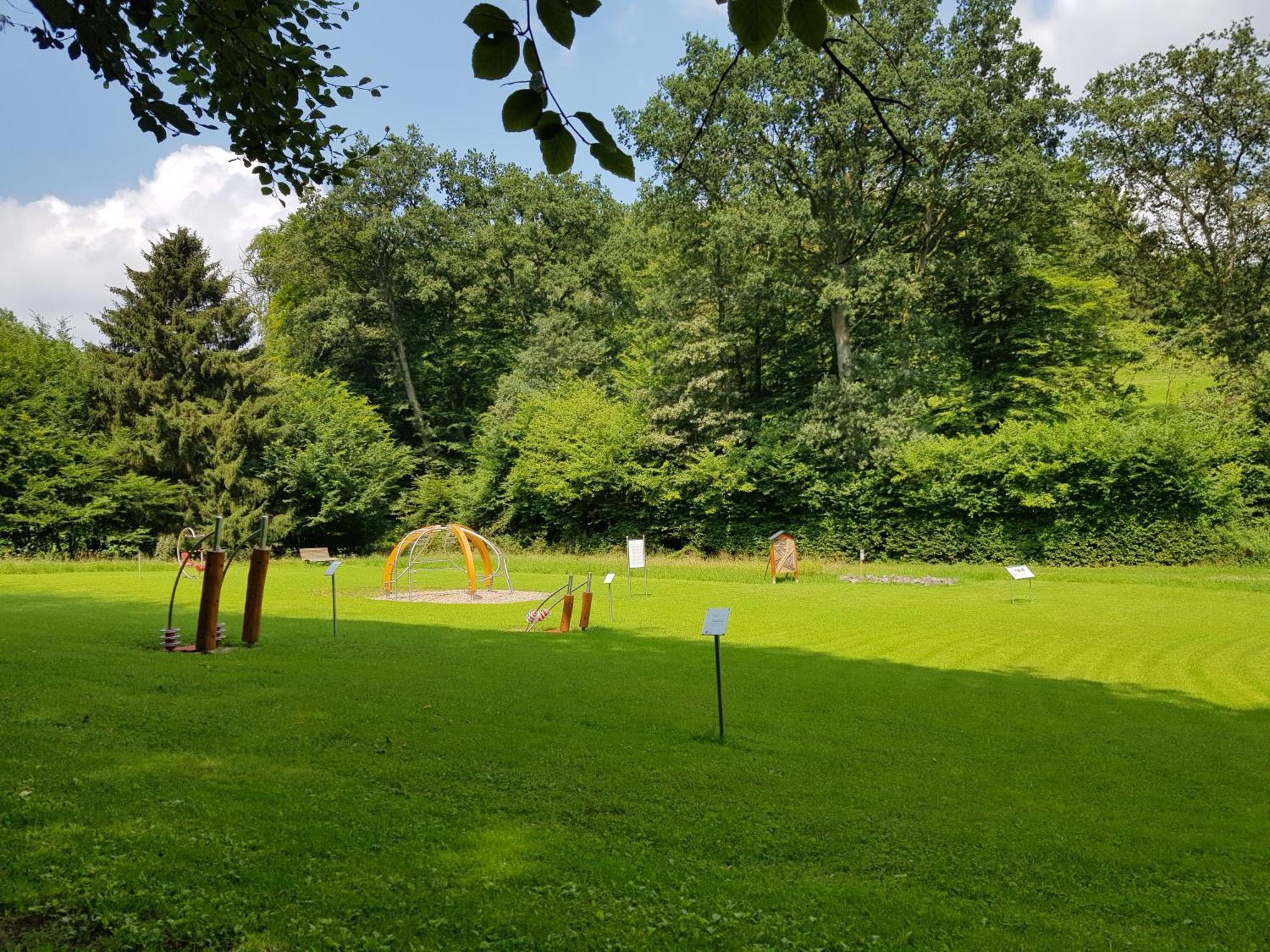 Traumhafter Ausblick, Modern Mit Komfort Und Stil Hardert Buitenkant foto